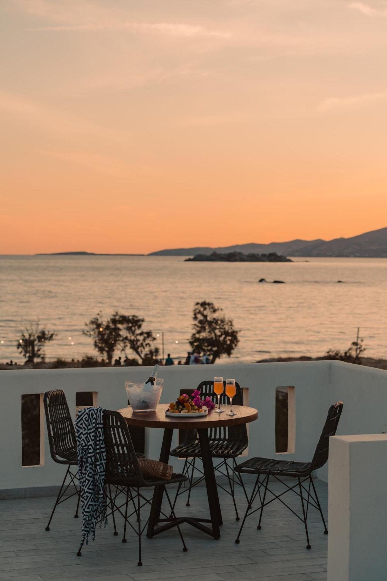 Almiriki Naxos Beachside Living Pláka Buitenkant foto
