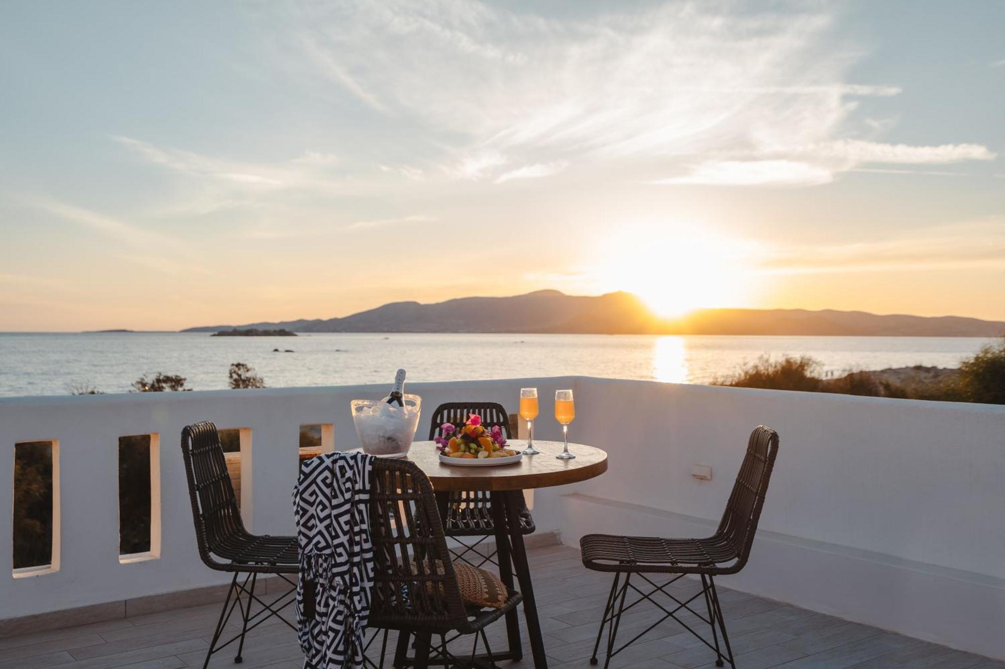 Almiriki Naxos Beachside Living Pláka Buitenkant foto